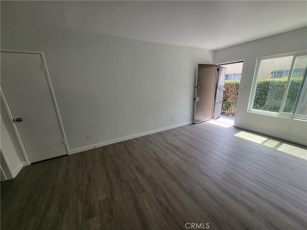 MLS #OC26134374 image #6