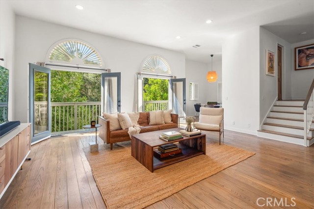 Front Image Thumbnail for CRSR26031557