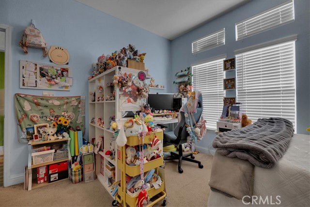 111 Madrid, Tustin CA: https://media.crmls.org/medias/e7ec1ada-8c81-4510-a9ad-9786e41cf3e9.jpg