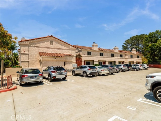 60 Casa Street, San Luis Obispo CA: https://media.crmls.org/medias/e7ec207e-a5e1-4f35-8229-7ba783b36c07.jpg