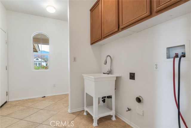 Detail Gallery Image 21 of 31 For 13251 Brookfield, Rancho Cucamonga,  CA 91739 - 4 Beds | 2 Baths