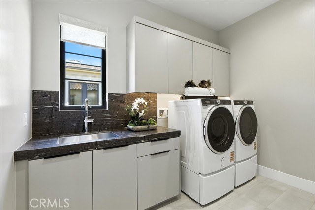 437 Promontory, Irvine CA: https://media.crmls.org/medias/e7ec82bf-da35-4af6-b66b-18a97d7a269f.jpg