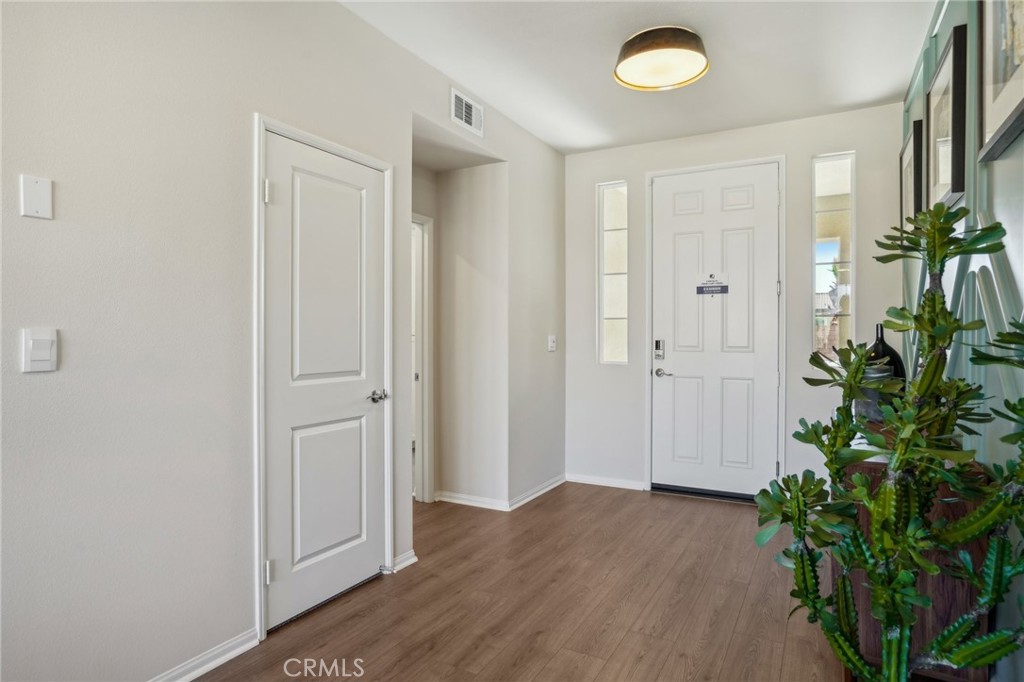 MLS #SW25280525 image #2