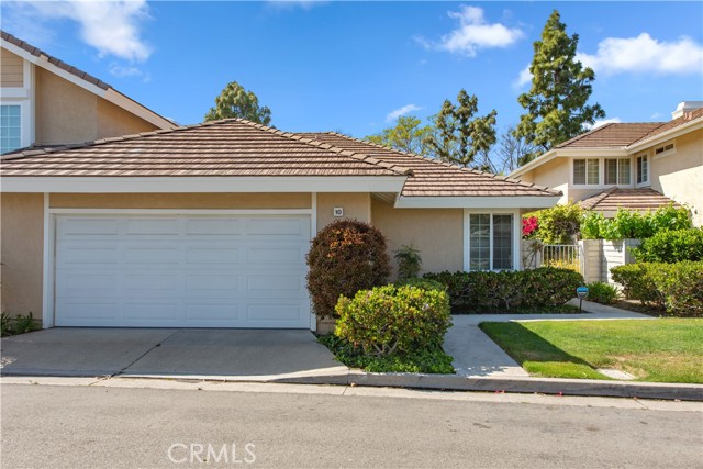 Detail Gallery Image 3 of 28 For 10 Windsong, Irvine,  CA 92614 - 3 Beds | 2 Baths