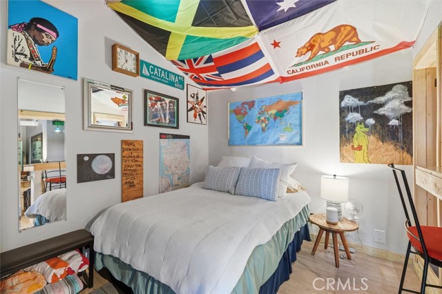 Detail Gallery Image 21 of 35 For 222 S Broadway, Redondo Beach,  CA 90277 - 2 Beds | 1 Baths