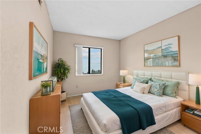 Detail Gallery Image 14 of 21 For 1126 Pebblewood, Diamond Bar,  CA 91765 - 4 Beds | 2/1 Baths