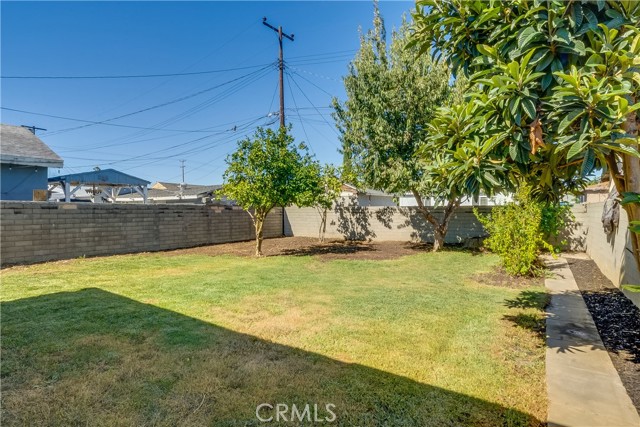 Detail Gallery Image 23 of 31 For 1347 E Bennett, Compton,  CA 90221 - 2 Beds | 1 Baths