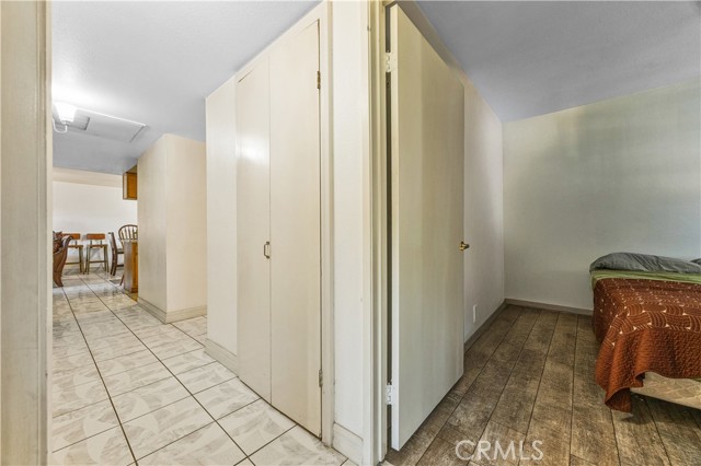 Detail Gallery Image 30 of 41 For 7018 Rita Ave #404,  Huntington Park,  CA 90255 - 3 Beds | 2 Baths