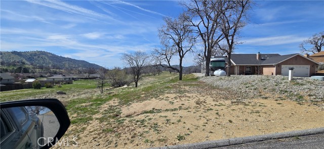 17701 Bold Venture Drive, Tehachapi CA: https://media.crmls.org/medias/e7f0650b-5c32-4df7-b733-fe0fc6845c5b.jpg