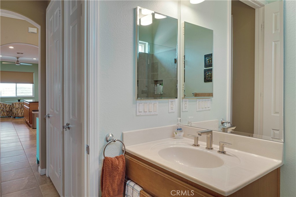 MLS #IV25215680 image #48