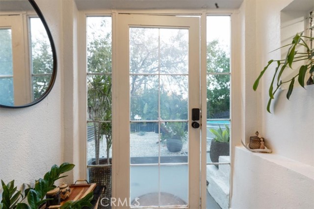 Detail Gallery Image 36 of 64 For 2207 - 2009 Apex Ave, Los Angeles,  CA 90039 - 2 Beds | 2 Baths