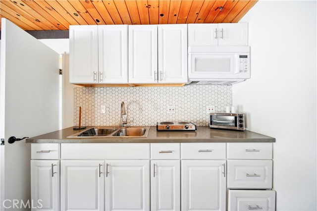 Detail Gallery Image 24 of 59 For 521 Baseline Rd, La Verne,  CA 91750 - 4 Beds | 3 Baths