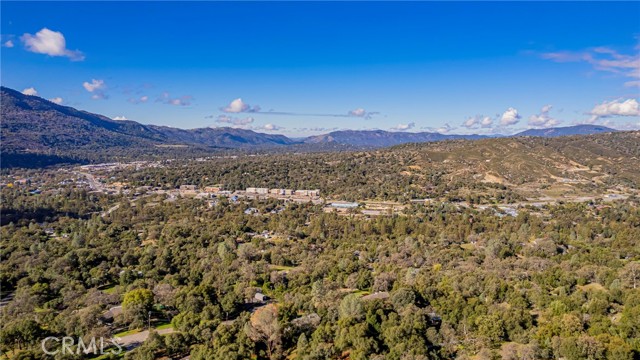 Detail Gallery Image 69 of 74 For 40733 Big Oak Flat, Oakhurst,  CA 93644 - 3 Beds | 2 Baths