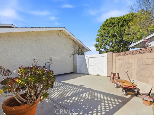 Detail Gallery Image 24 of 26 For 16418 Minnehaha St, Granada Hills,  CA 91344 - 3 Beds | 2 Baths