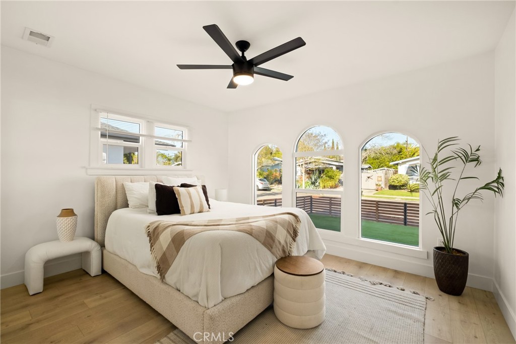 MLS #IV25142601 img 17