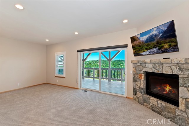 Detail Gallery Image 20 of 47 For 1015 Marin Ln, Lake Arrowhead,  CA 92352 - 3 Beds | 2/1 Baths