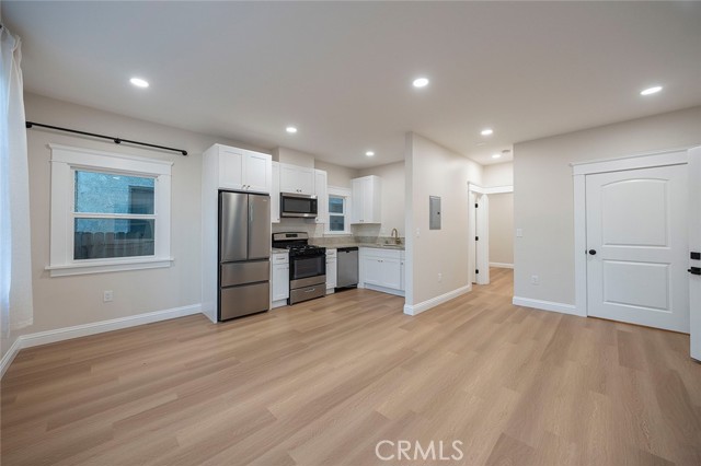 Detail Gallery Image 15 of 37 For 1822 E 2nd #6,  Long Beach,  CA 90802 - 1 Beds | 1 Baths