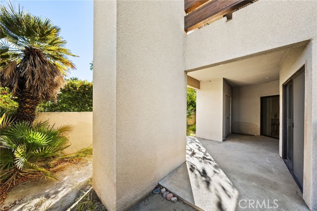 Detail Gallery Image 24 of 39 For 255 S Avenida Caballeros #106,  Palm Springs,  CA 92262 - 2 Beds | 2 Baths