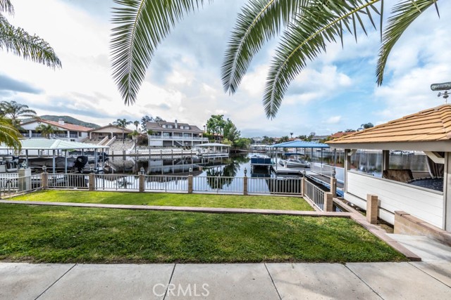 Detail Gallery Image 31 of 73 For 30251 Swan Point Dr, Canyon Lake,  CA 92587 - 3 Beds | 2 Baths