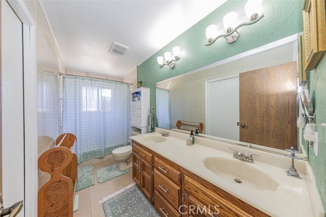 Detail Gallery Image 23 of 73 For 49756 Stillmeadow Ln, Oakhurst,  CA 93644 - 3 Beds | 2 Baths