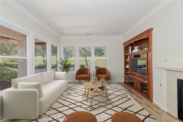 Detail Gallery Image 4 of 47 For 24627 Gleneagles Dr, Corona,  CA 92883 - 2 Beds | 2 Baths