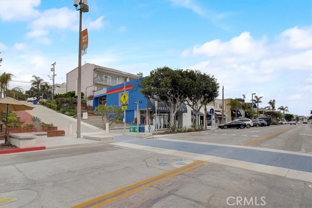 609 15th Street, Manhattan Beach, California 90266, 5 Bedrooms Bedrooms, ,1 BathroomBathrooms,Residential,Sold,15th,SB21193724