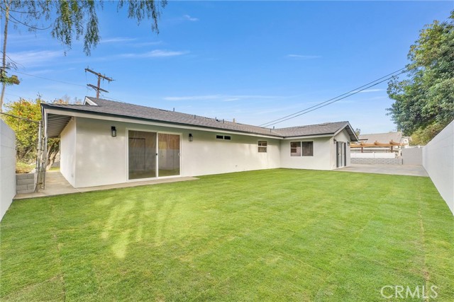 2975 Riverside Drive, Chino CA: https://media.crmls.org/medias/e7f8b803-e0bb-47ec-a061-36bd44ce4de5.jpg