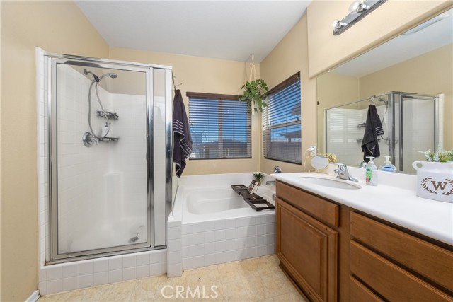 Detail Gallery Image 11 of 23 For 13974 Old Mill Ln., Victorville,  CA 92394 - 4 Beds | 2 Baths