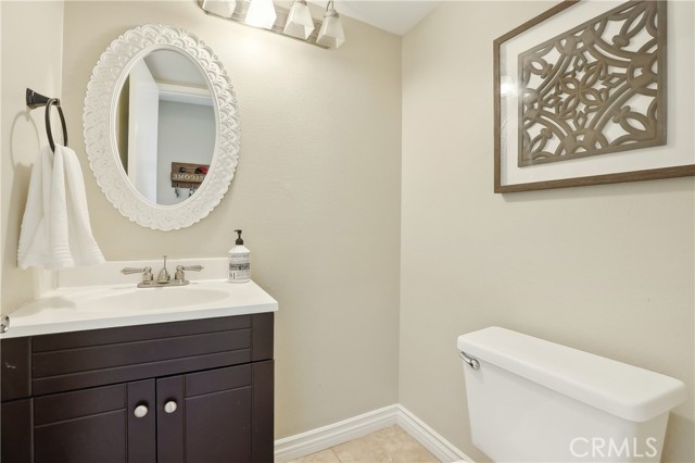 1 Buttercup, Rancho Santa Margarita CA: https://media.crmls.org/medias/e7f98d49-c1f8-4e52-a00d-8c1aad8fec33.jpg