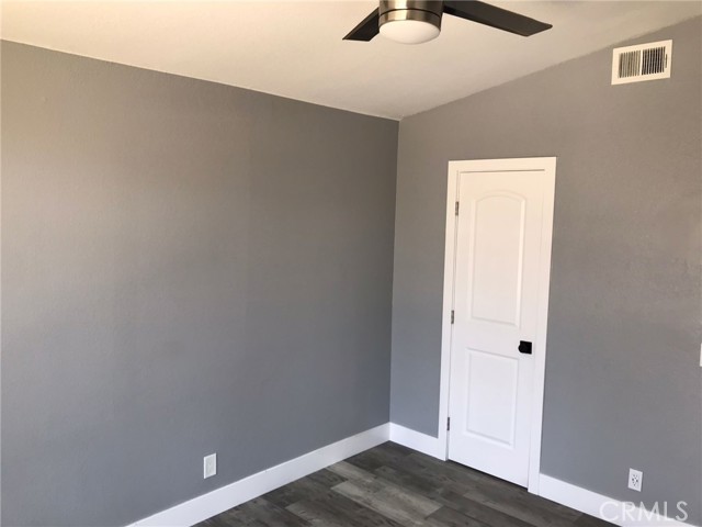 26734 Caravan Cir, Corona CA: https://media.crmls.org/medias/e7f993a7-f53a-406b-887b-58f4db68de18.jpg