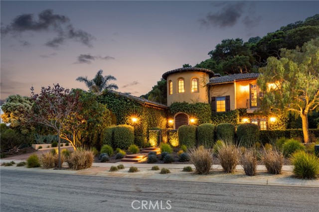 935 Isabella Way, San Luis Obispo CA: https://media.crmls.org/medias/e7fa1710-eedd-4219-8fac-7c787f26d459.jpg