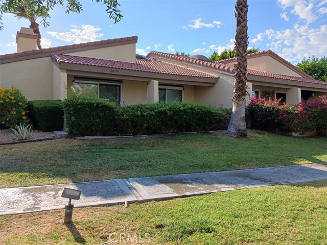 Detail Gallery Image 2 of 29 For 2679 N Whitewater Club Dr, Palm Springs,  CA 92262 - 3 Beds | 2 Baths