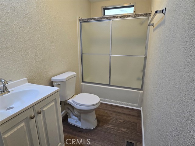 542 Castille Drive, Hemet CA: https://media.crmls.org/medias/e7fab4b8-6bb5-43a5-9624-8cfcaff32f30.jpg