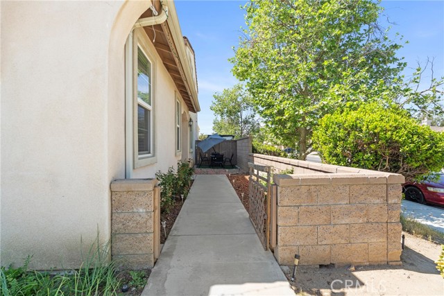 Detail Gallery Image 3 of 39 For 14905 Ansley Ct, Moreno Valley,  CA 92555 - 5 Beds | 3 Baths