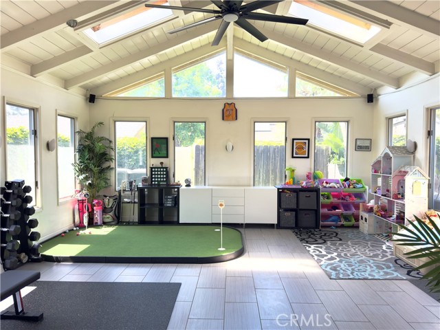 Detail Gallery Image 17 of 57 For 629 E Riverview Ave, Orange,  CA 92865 - 4 Beds | 2 Baths