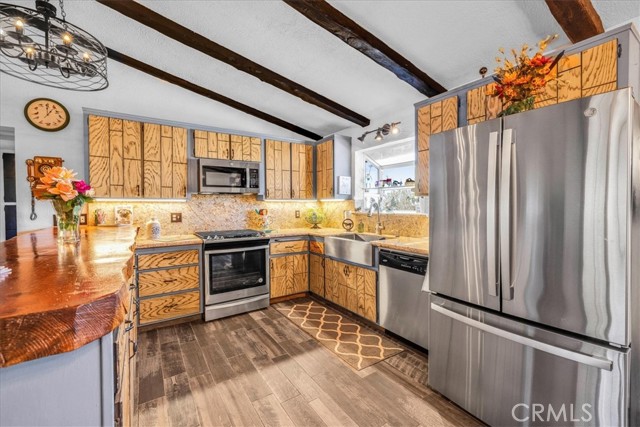 Detail Gallery Image 14 of 52 For 58260 Joshua, Yucca Valley,  CA 92284 - 3 Beds | 2 Baths