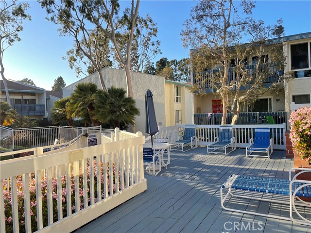 603 Prospect Avenue, Redondo Beach, California 90277, 1 Bedroom Bedrooms, ,1 BathroomBathrooms,Residential,Sold,Prospect,SB22051117
