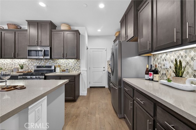 Detail Gallery Image 23 of 75 For 39776 Strada Firenze, Lake Elsinore,  CA 92532 - 4 Beds | 3 Baths