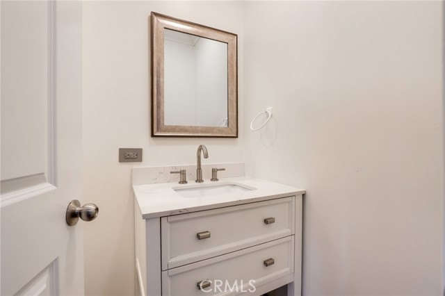 Detail Gallery Image 17 of 17 For 1014 E Carson, Long Beach,  CA 90807 - 2 Beds | 1 Baths