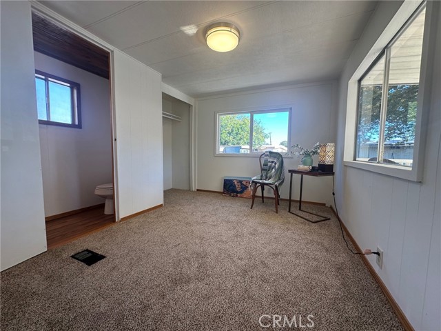 Detail Gallery Image 4 of 10 For 3549 Esplanade #402,  Chico,  CA 95973 - 2 Beds | 1/1 Baths