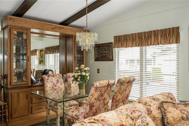 Detail Gallery Image 6 of 36 For 5200 Irvine Bld #360,  Irvine,  CA 92620 - 2 Beds | 2 Baths