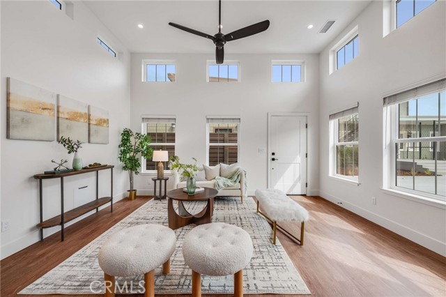 Detail Gallery Image 8 of 30 For 127 E Foothill Bld a,  Glendora,  CA 91741 - 1 Beds | 1 Baths