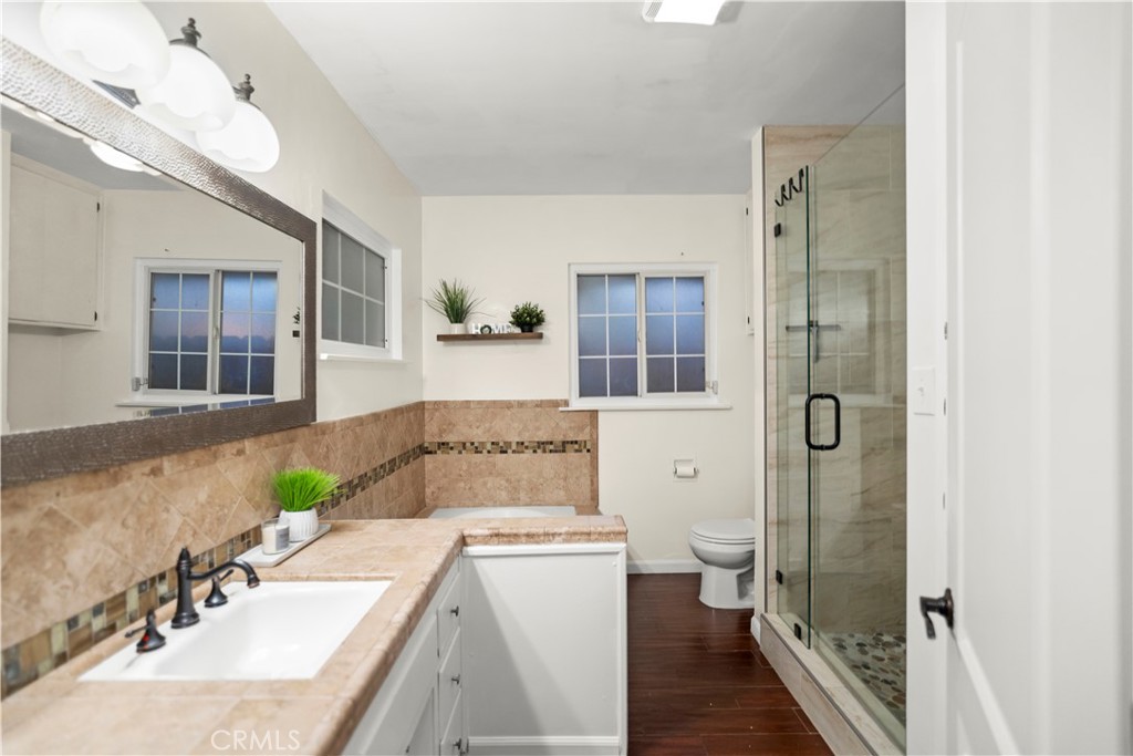 E8020890 B684 44E8 83Fc 8704930D2183 1811 Country Club, Bakersfield, Ca 93306 &Lt;Span Style='BackgroundColor:transparent;Padding:0Px;'&Gt; &Lt;Small&Gt; &Lt;I&Gt; &Lt;/I&Gt; &Lt;/Small&Gt;&Lt;/Span&Gt;