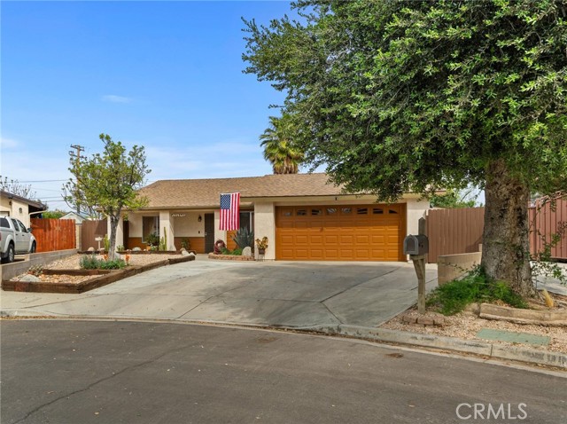 Detail Gallery Image 3 of 26 For 40466 Lockhart Ln, Hemet,  CA 92544 - 3 Beds | 2 Baths