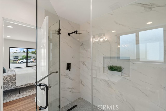 1792 Crestmont Place, Costa Mesa CA: https://media.crmls.org/medias/e802c8de-ccd0-45ba-9631-8c17386616ed.jpg