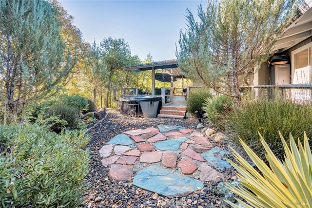 Detail Gallery Image 38 of 45 For 441 Vichy Hills Dr, Ukiah,  CA 95482 - 3 Beds | 3/1 Baths