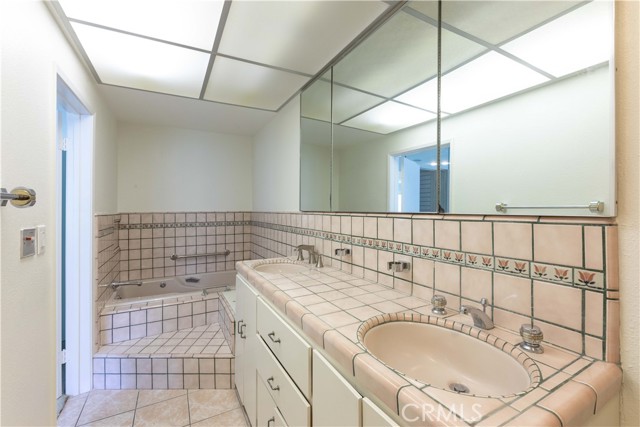 Detail Gallery Image 24 of 25 For 958 Palo Verde Ave, Long Beach,  CA 90815 - 3 Beds | 2/1 Baths