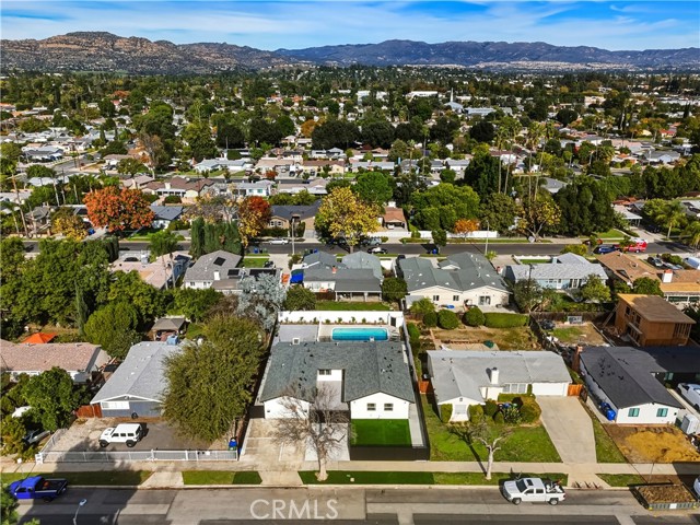 Detail Gallery Image 9 of 36 For 22255 Wyandotte, Canoga Park,  CA 91303 - 3 Beds | 2 Baths