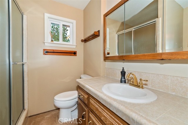 Detail Gallery Image 18 of 36 For 26822 Huron, Lake Arrowhead,  CA 92352 - 3 Beds | 3/1 Baths