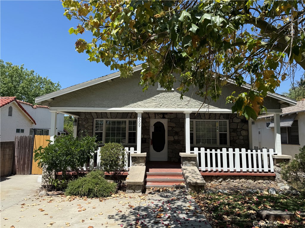 609 N Vermont
